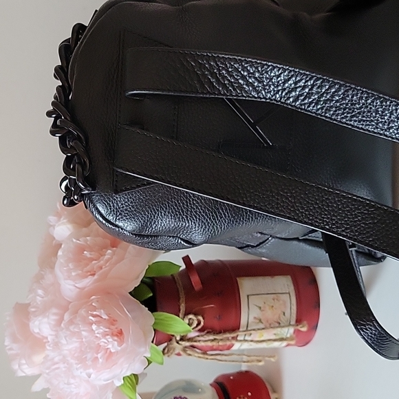 Kendall & Kylie Sloane Pebble Leather Backpack - Picture 8 of 11